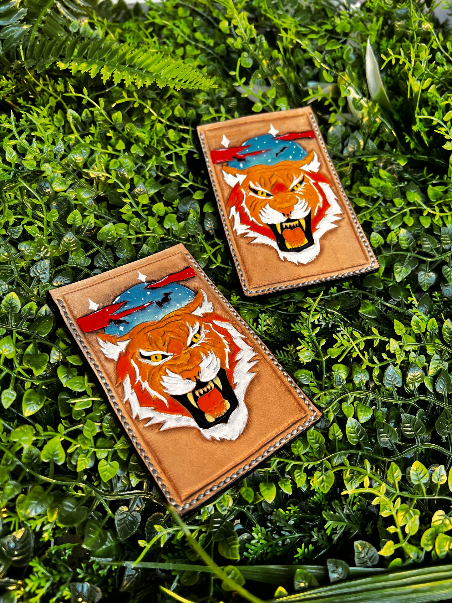 *Ready To Ship* Hell Cat Leo Card Sleeve